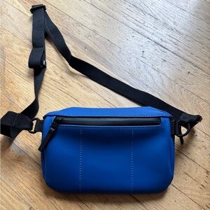 Ucon Acrobatics Crossbody Bag